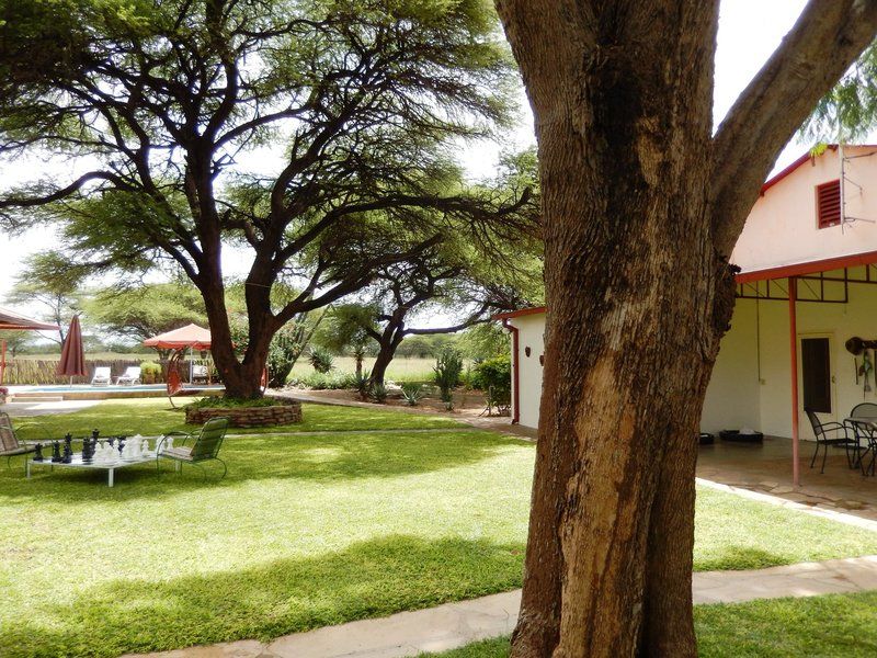 Dornhuegel Guestfarm Hotel Grootfontein Exterior foto